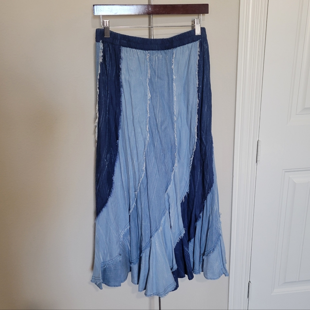 John Mark Two-Tone Blue A-Line Skirt